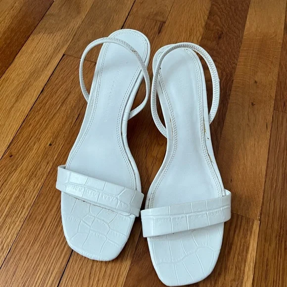 Zara white sandals in size 37 US 7 in white - Picture 2 of 4